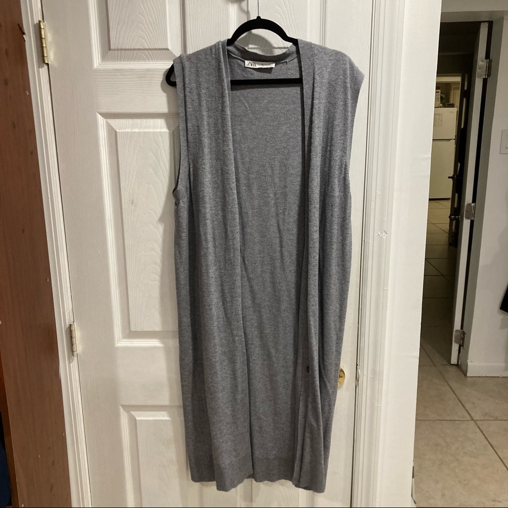 Zara gray long vest/ can be worn as a v neck dress